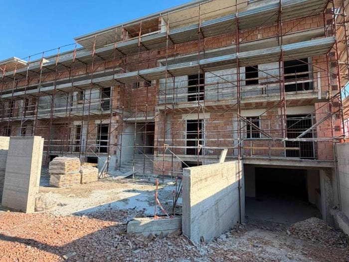 Appartamento quadrilocale in vendita in Via Camillo Cucca, Brusciano