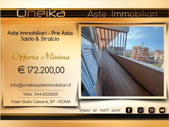 Appartamento con 6 locali in vendita in Corso Arnaldo Lucci, Zona Industriale Marina, Napoli