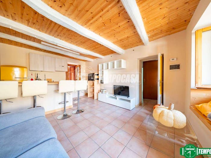 Casa con 5 locali in vendita in Via Principale Ghevio, Ghevio, Meina