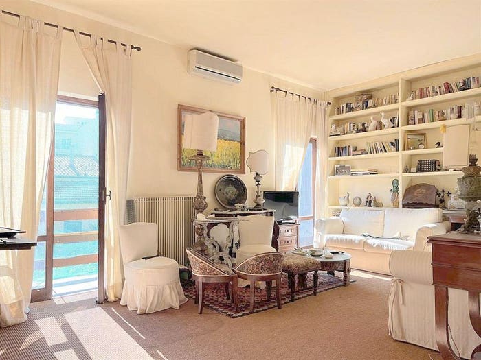Casa con 6 locali in vendita in Corso Italia, Centro, Orbetello