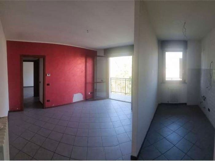 Appartamento trilocale in vendita in Via Cadore, Cardano al Campo