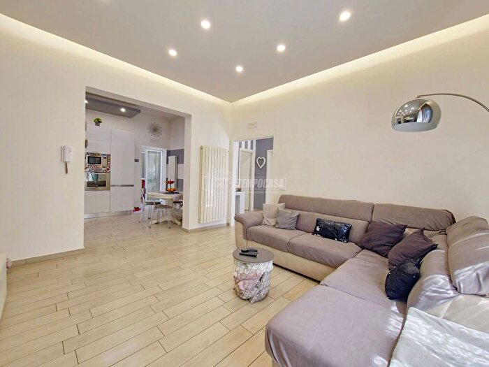 Casa con 5 locali in vendita in Via Alessandro La Marmora, Terminetto Migliarina, Viareggio