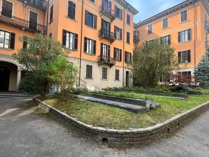Appartamento trilocale in vendita in Centro Storico, Como