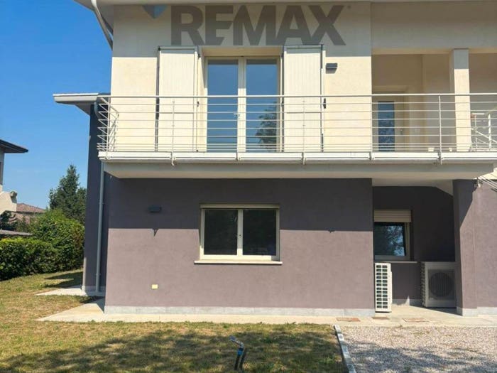 Appartamento trilocale in vendita in BEATO ANGELO MACRINI, Centro, Ceresara