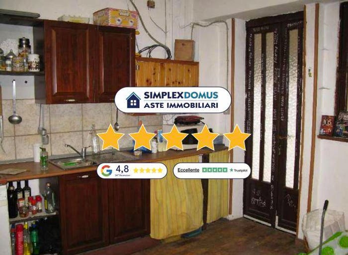 Casa con 6 locali in vendita in Camillo Benso Cavour, Frassineto Po