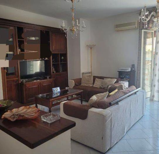 Appartamento quadrilocale in vendita in Via Timeo, Partanna, Palermo