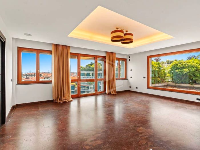 Appartamento con 6 locali in vendita in Via Giuseppe Frua, Frua, Milano