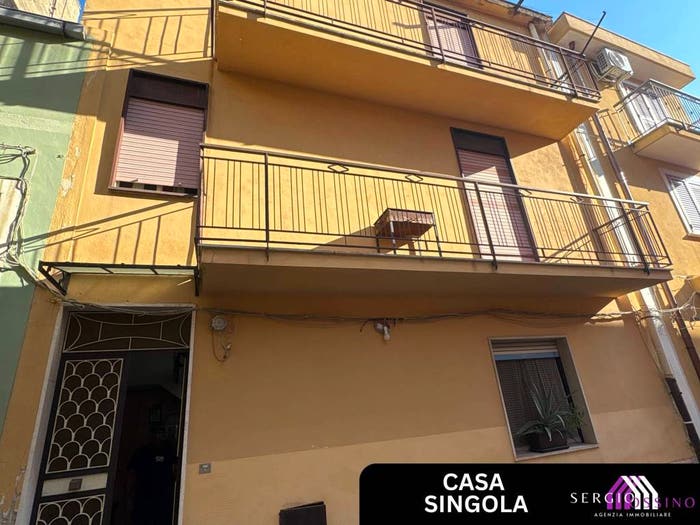 Appartamento trilocale in vendita in Via Roma, Centro, Carlentini