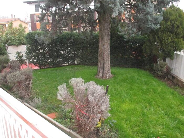 Appartamento con 5 locali in vendita in via Antolini, Sant'Antonio Veggioletta, Piacenza