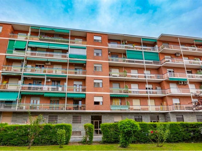 Appartamento trilocale in vendita in Strada Stupinigi, Mercato Santa Maria, Moncalieri