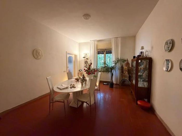 Appartamento con 6 locali in vendita in Via Risorgimento, Santa Maria, Pisa