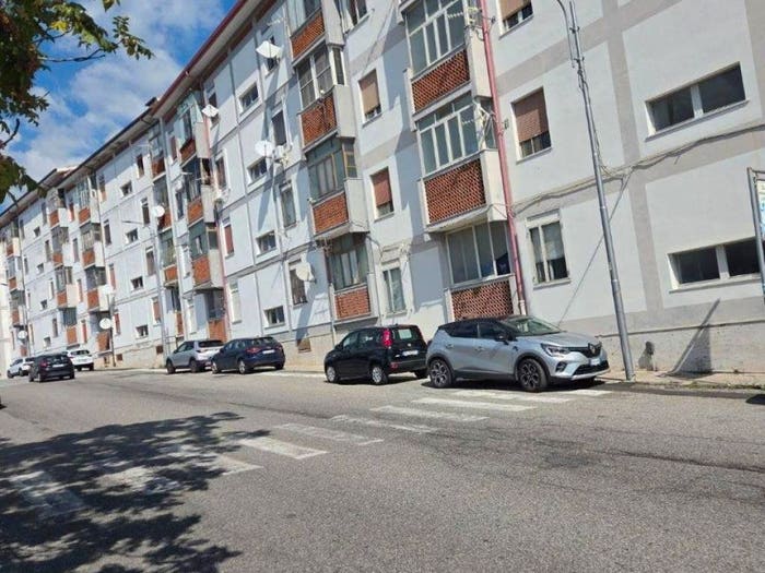Appartamento trilocale in vendita in Via Antonino Anile, Sant'Antonio De Filippis, Catanzaro