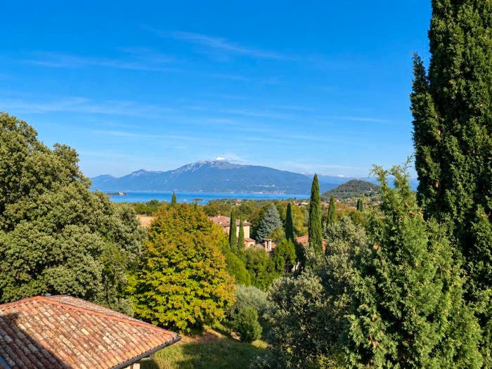 Appartamento bilocale in vendita in Via Guglielmo Marconi, Balbiana, Manerba del Garda
