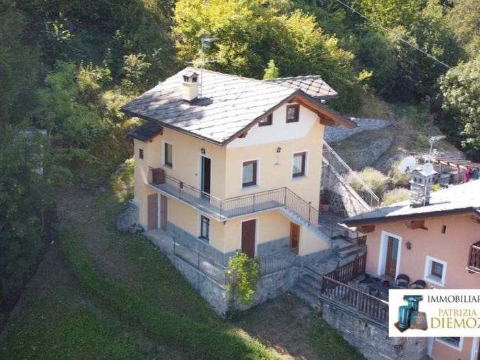 Appartamento quadrilocale in vendita in Frazione Bondina, Charvensod