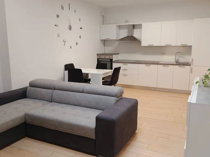 Appartamento bilocale in vendita in Via Roma, Rovellasca