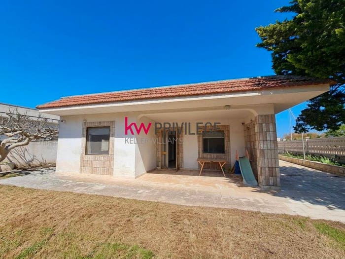 Casa quadrilocale in vendita in Via Lampedusa, Torre Rinalda, Lecce