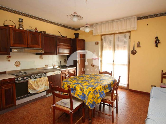 Appartamento con 6 locali in vendita in Via Umberto I, Crava, Rocca de' Baldi
