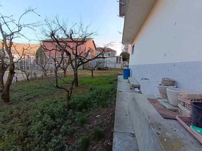 Casa con 5 locali in vendita in Corso Cortemilia, Corso Langhe Moretta Corso Cortemilia, Alba
