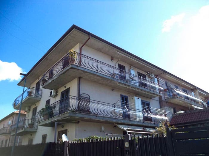 Appartamento trilocale in vendita in Via Laudani, Centro, Pedara