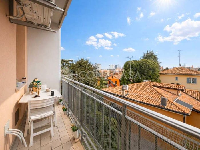 Appartamento trilocale in vendita in Via Berretta Rossa, Santa Viola, Bologna