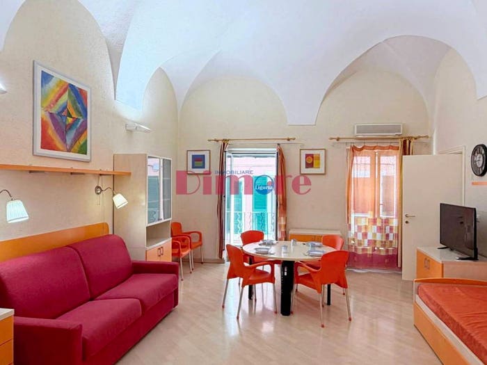 Appartamento monolocale in vendita in Via Giuseppe Garibaldi, Centro, Loano