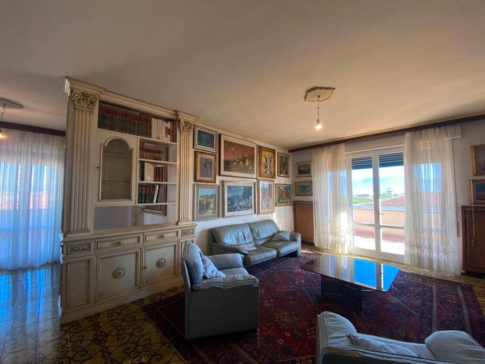 Casa con 6 locali in vendita in Landi, Pisa