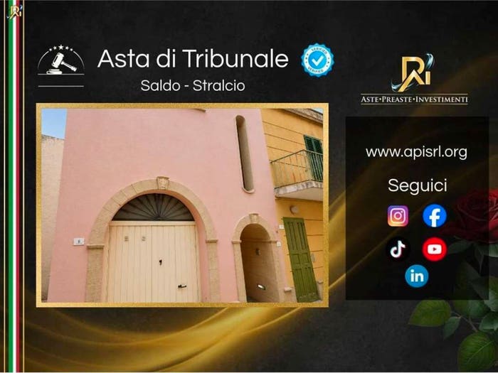 Appartamento con 5 locali in vendita in Via E Toti, Barbarano Del Capo, Morciano di Leuca