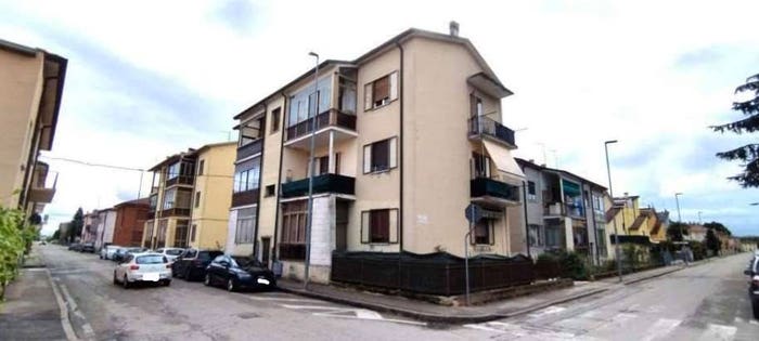 Appartamento con 5 locali in vendita in Via nino bixio, Centro, Legnago