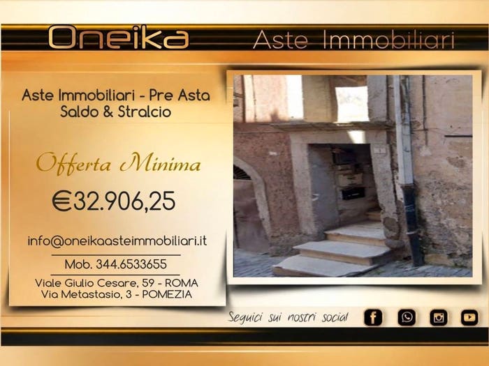 Appartamento quadrilocale in vendita in Corso Vittorio Emanuele, Centro, Cave