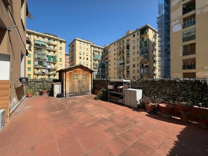 Appartamento quadrilocale in vendita in Via di Novoli, Novoli, Firenze