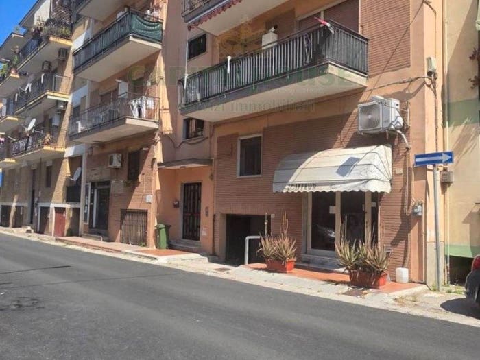 Appartamento trilocale in vendita in Via Alessandro Manzoni, Acquaviva, Caserta