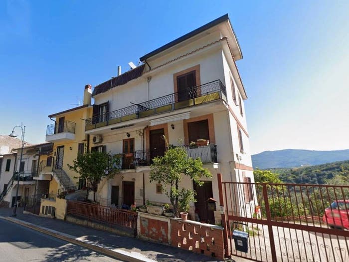 Appartamento quadrilocale in vendita in Via Giuseppe Garibaldi, Centro, Montelibretti