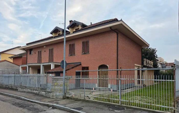Casa con 5 locali in vendita in Via Pallavicino, Nichelino