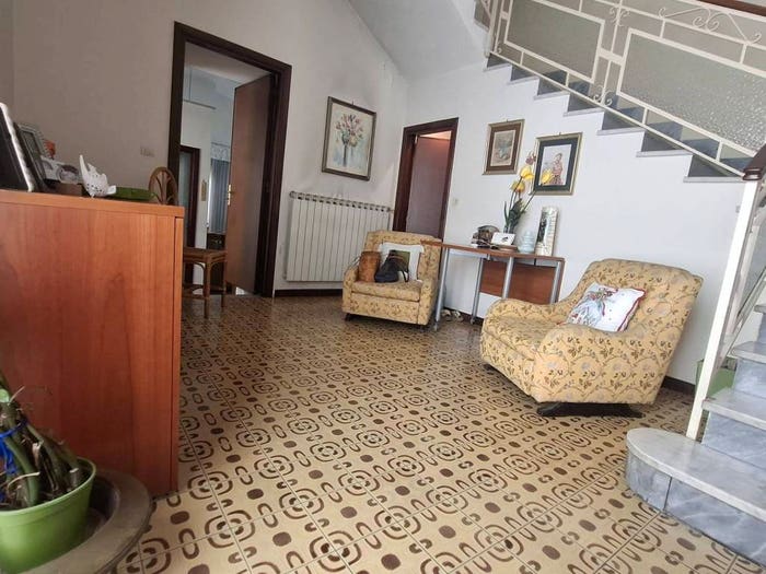 Casa quadrilocale in vendita in Centro, San Valentino Torio