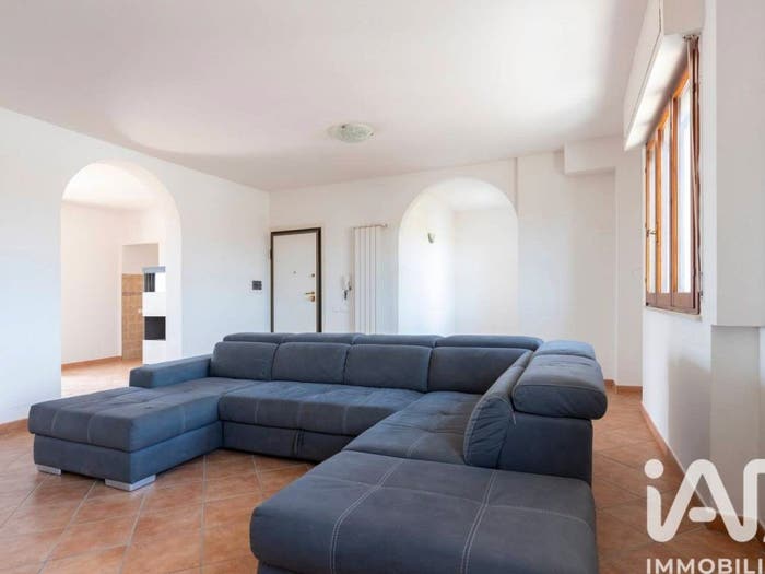 Appartamento con 6 locali in vendita in Via San Piero e Casato, Centro, Ponsacco