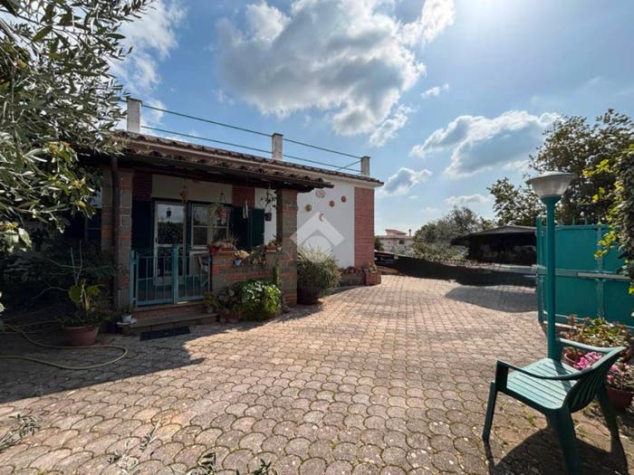 Casa con 5 locali in vendita in Via Colle Cavalieri, Colle Cavaliere, Lanuvio
