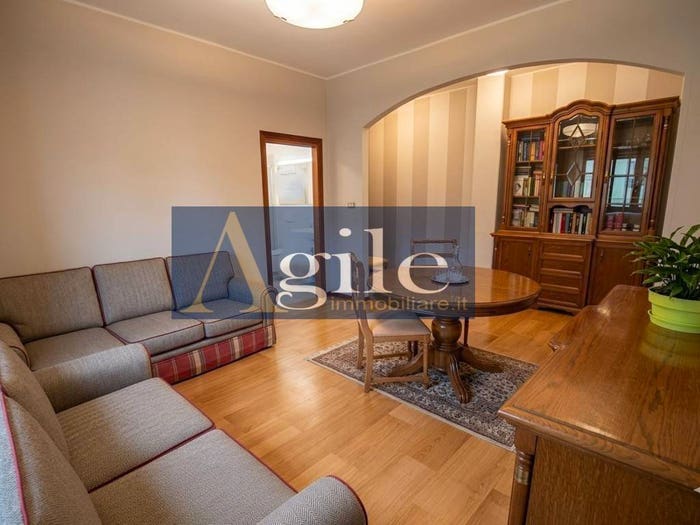 Appartamento con 6 locali in vendita in VIA EMIDIO LUZI, Ascoli Piceno