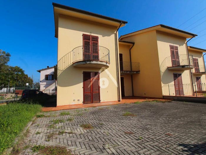 Casa quadrilocale in vendita in Via del Cantini, Marginone, Altopascio