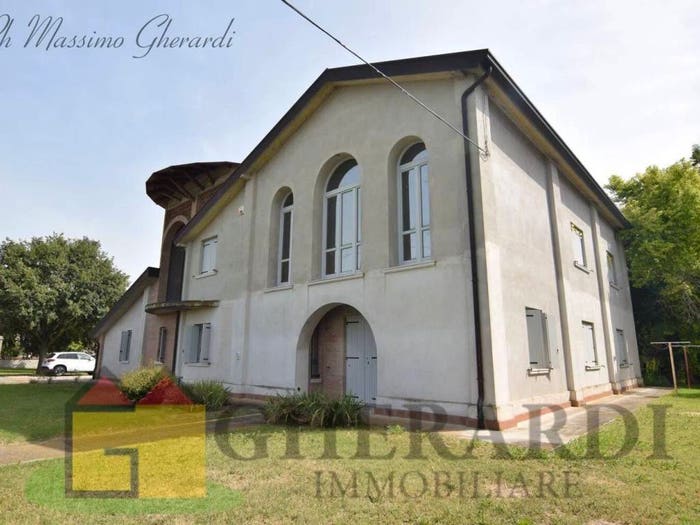Casa con 6 locali in vendita in Via Ponte Alto Ponte Spino, Argenta