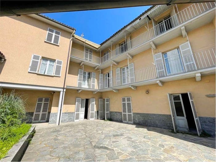 Appartamento con 5 locali in vendita in vicolo del gallo, Centro Storico, Chieri