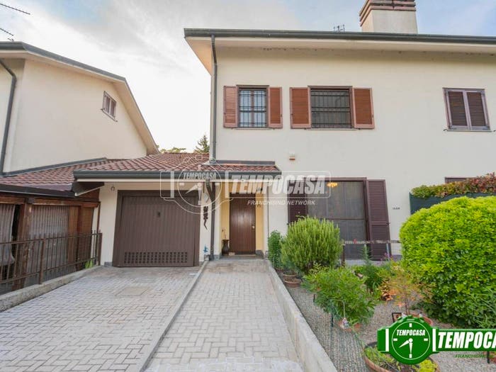 Casa quadrilocale in vendita in Via delle Betulle, Moro Di Locate, Locate di Triulzi