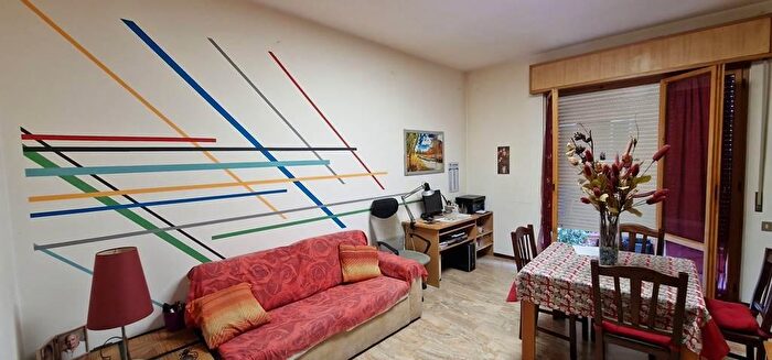 Appartamento con 5 locali in vendita in Forli'