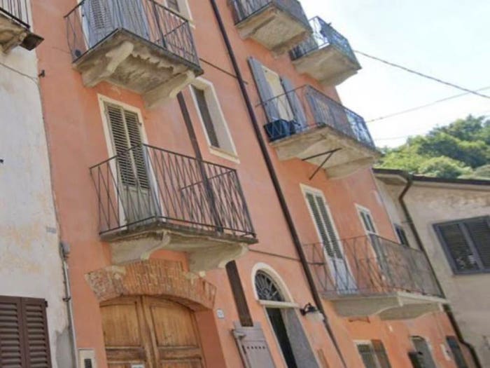 Appartamento trilocale in vendita in Via Pietro Nallino, Borgato Collina San Lorenzo, Mondovì