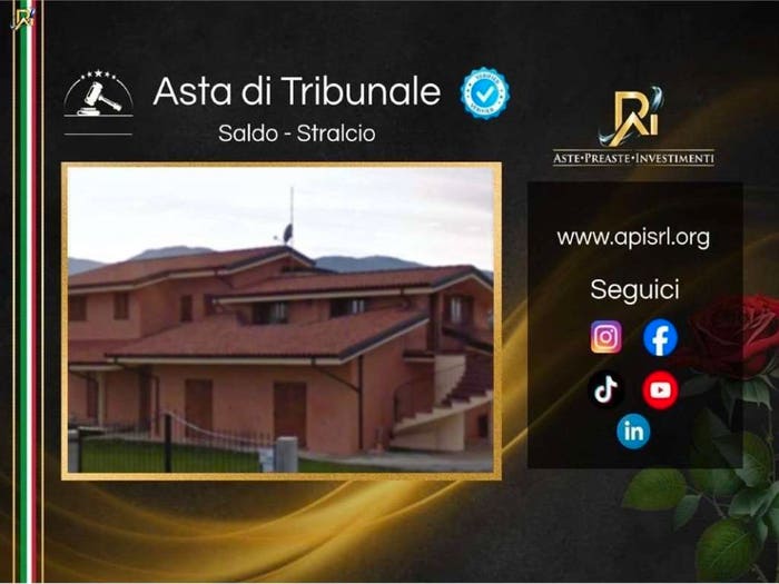 Appartamento con 6 locali in vendita in Contrada Matinelle, Tramutola