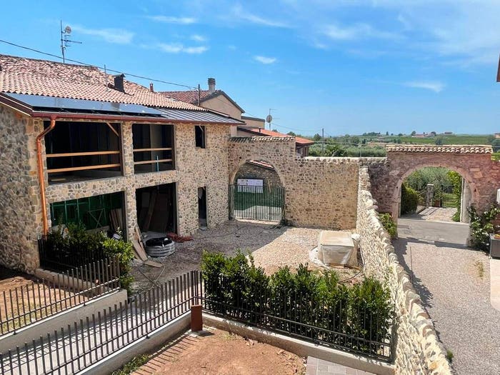 Casa trilocale in vendita in Località Modena, Centro, Bardolino
