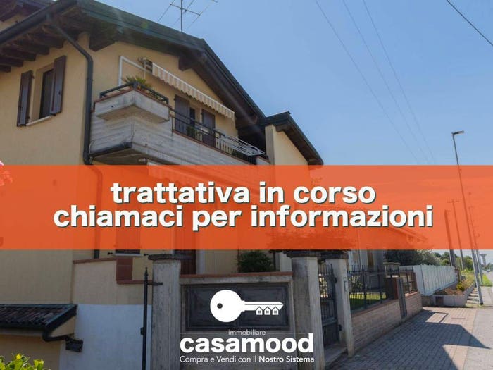 Appartamento trilocale in vendita in Via Castenedolo, Centro, Ghedi