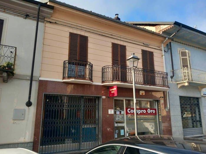 Appartamento con 6 locali in vendita in Centro, Castelnuovo Don Bosco