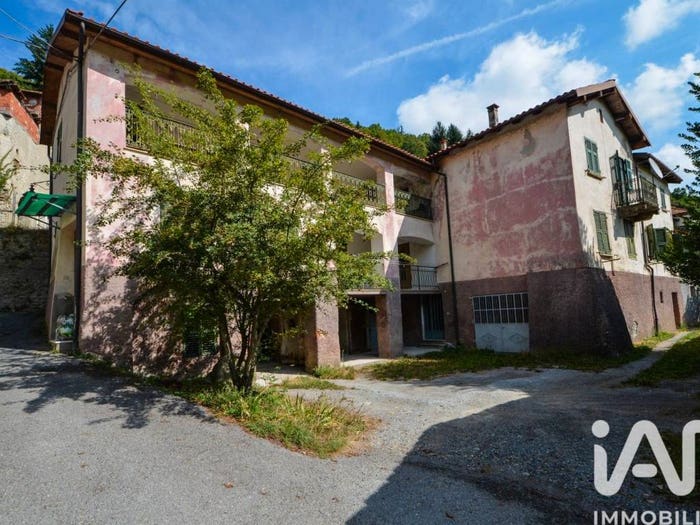 Casa con 5 locali in vendita in Borgata Ponte, Ponte, Murialdo