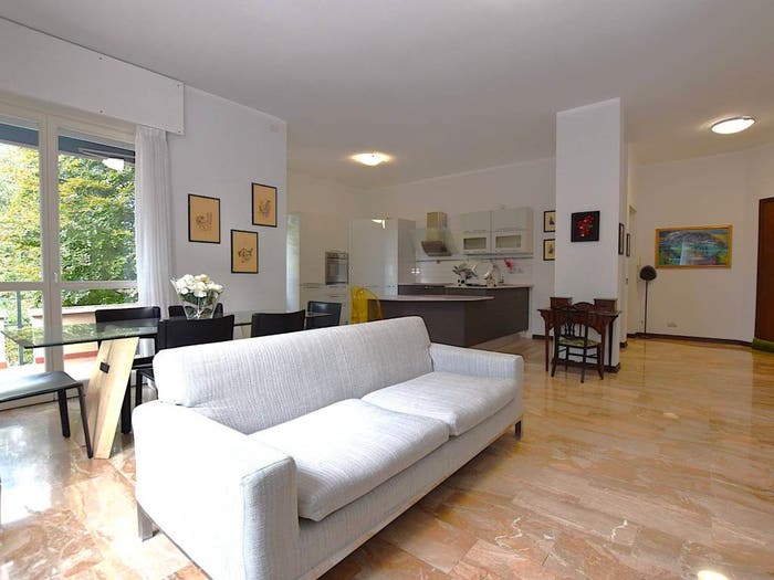 Appartamento bilocale in vendita in Via San Francesco d'Assisi, Centro, Merate