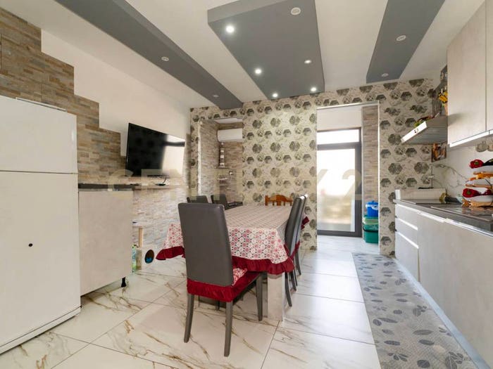 Appartamento quadrilocale in vendita in Viale Bummacaro, Librino Zia Lisa, Catania